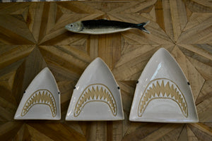 Set de trei farfurii mici “Jaws”