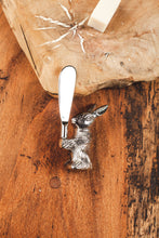 Load image into Gallery viewer, Cuțit pentru unt &quot;Small Rabbit&quot;
